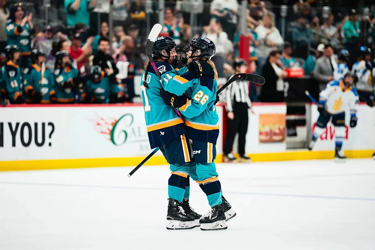 Sirens Keep Playoff Hopes Alive In Comeback Win Over Toronto