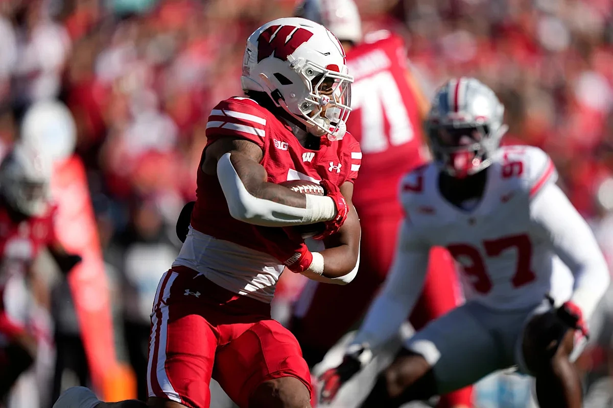 Underrated transfer emerging on LSU football's offense