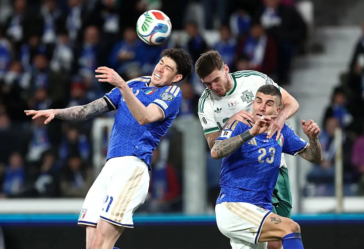 Barcelona look to include La Masia talent in Alessandro Bastoni deal