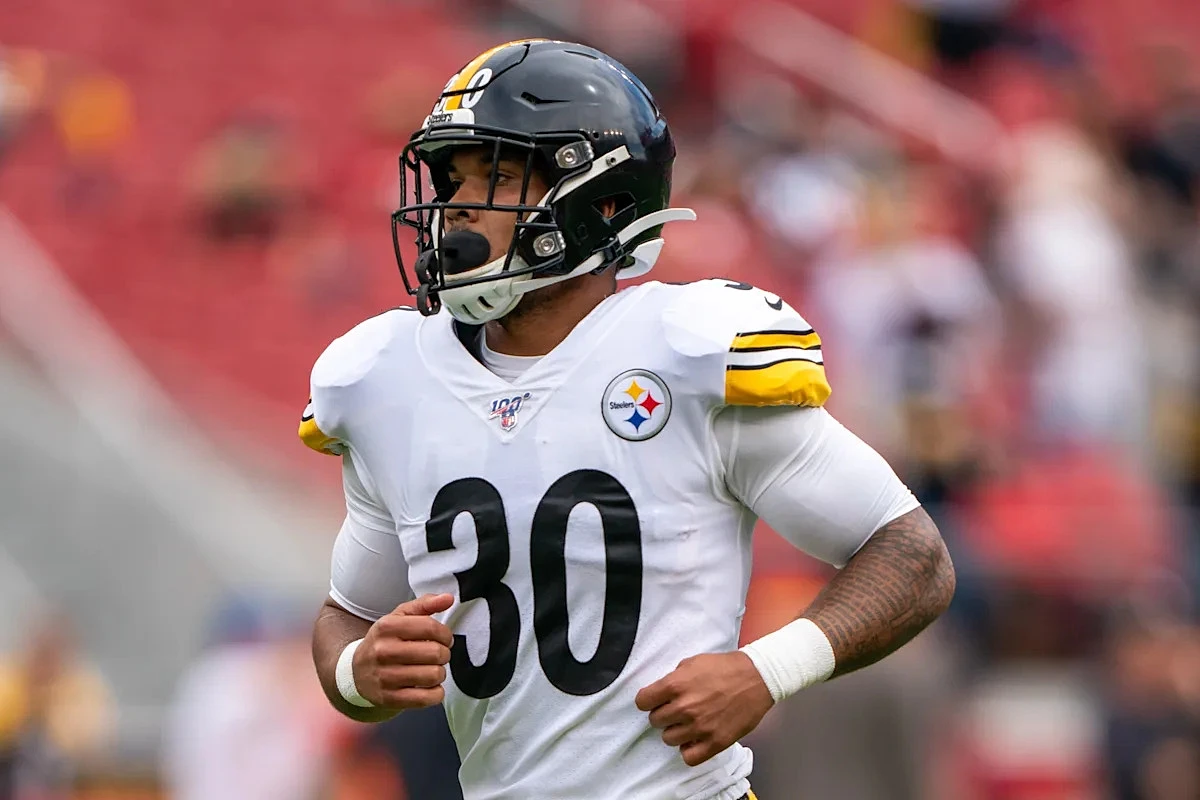 Former Steelers RB returning to Pittsburgh for 2026 NFL Draft