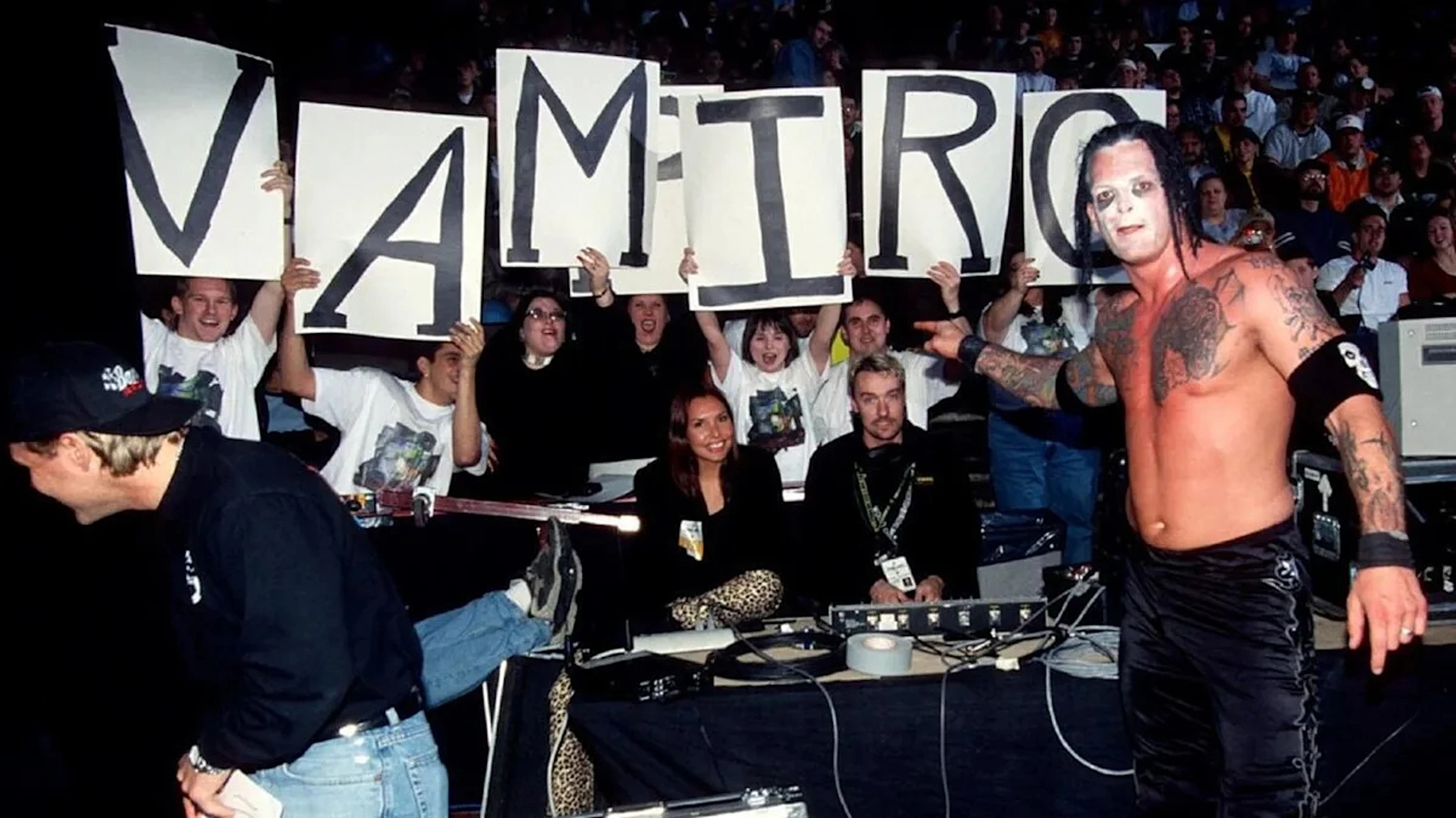 Vampiro Reflects on His Amazing Career as He Gets Ready to Rock One Last Time