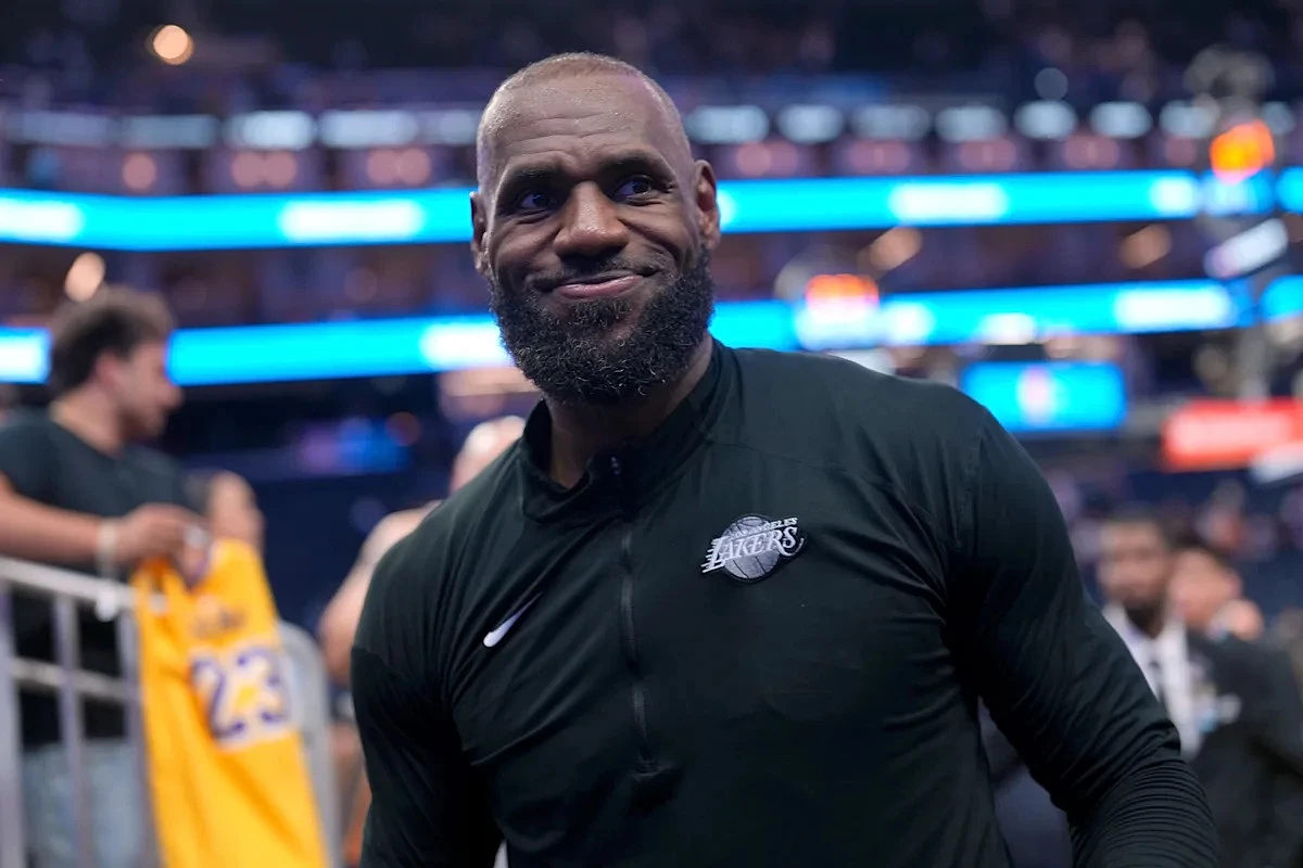 Windhorst: Lakers may be bidding against themselves for LeBron James