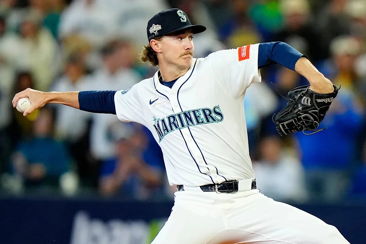 Mariners reinstate Refsnyder from paternity list, righty Bryce Miller to start rehab assignment