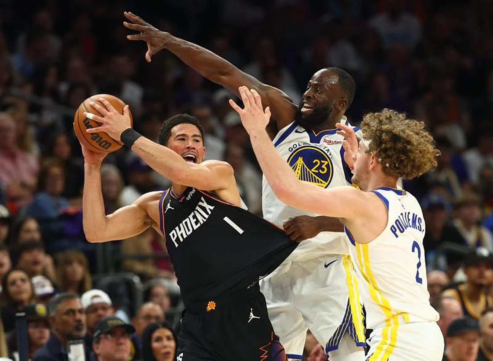 Devin Booker and Draymond Green hilariously ejected late in Suns Play-In win