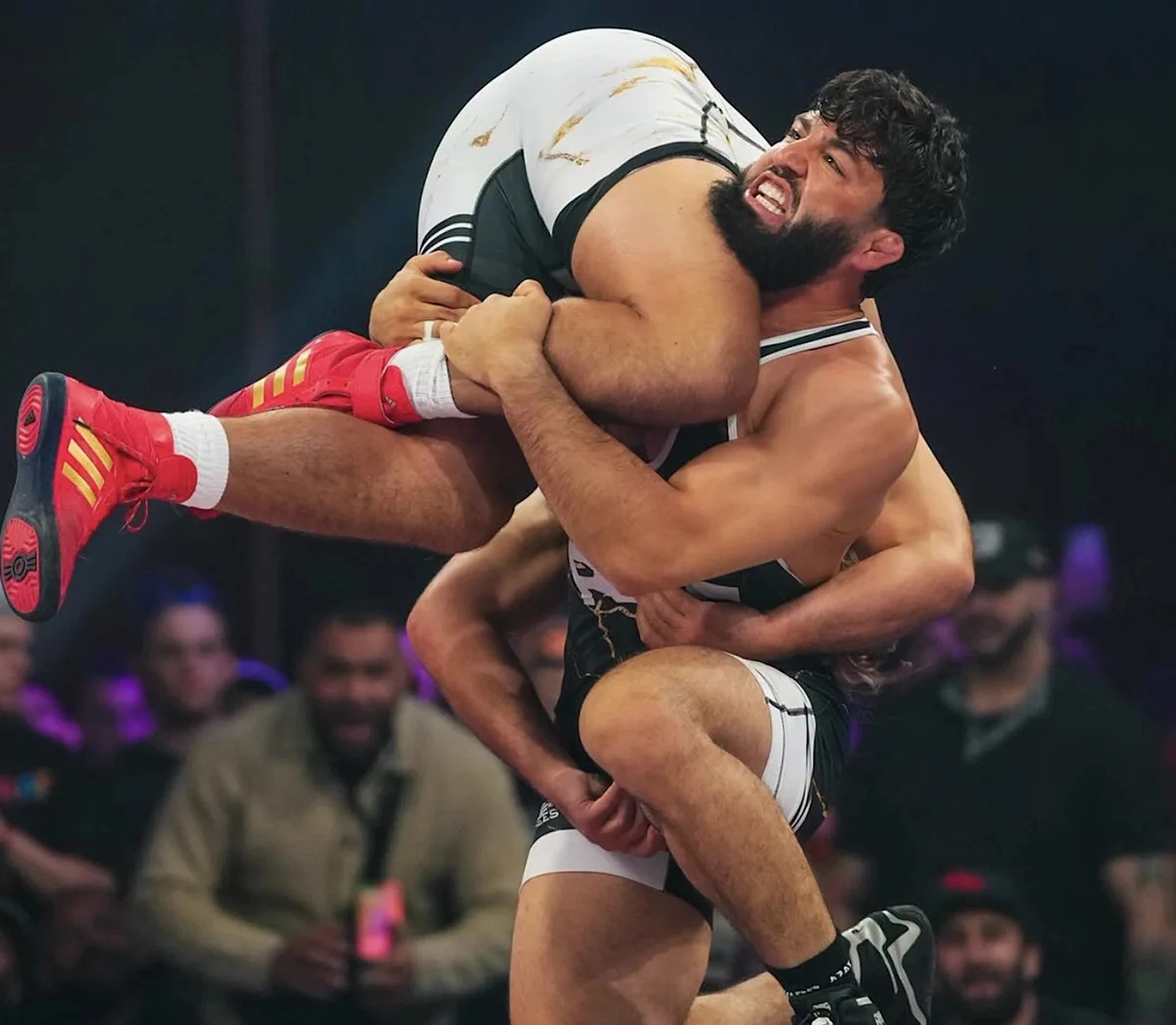 Arman Tsarukyan reacts to throwing Urijah Faber off stage at RAF 8, RAF executive calls it a ‘dirty’ move