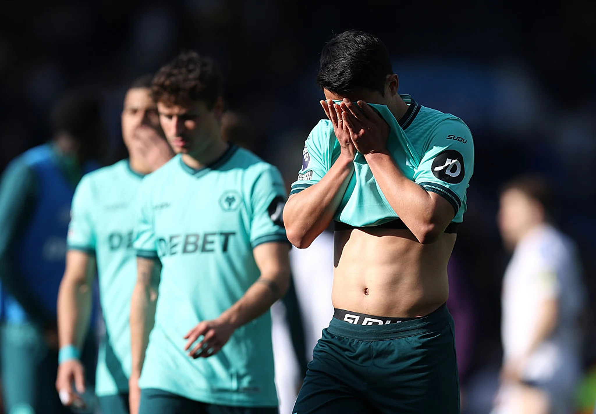 ‘You deserve better’ – Wolves chairman issues statement after club’s relegation is confirmed - Image 1