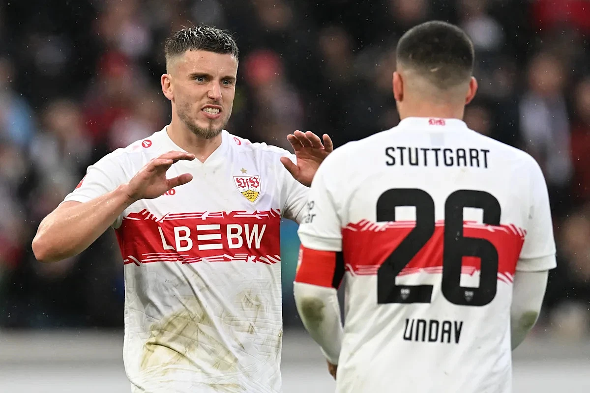 π» Party for World Cup place: Bundesliga star buys fans free beer - Image 1