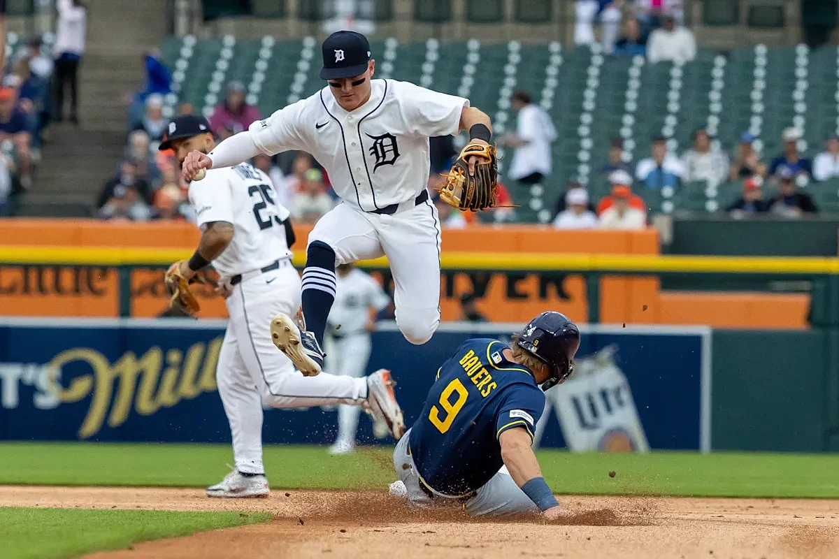 Tigers embarrassed by Brewers in 12-4 loss; Jake Rogers throws 1st strikeout - Image 1