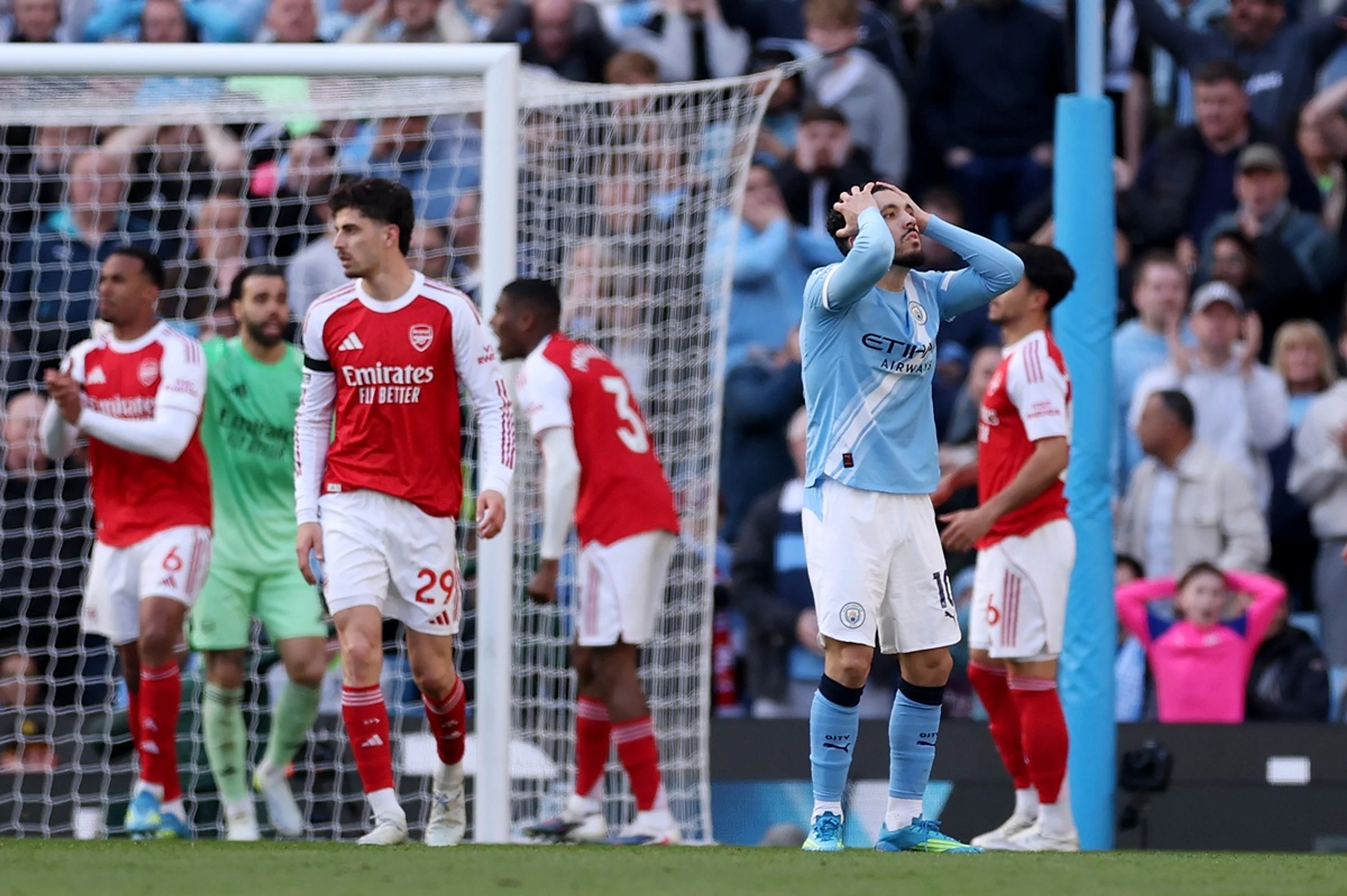 “Life in the season yet.” Pundit refuses to give up on Arsenal winning the title
