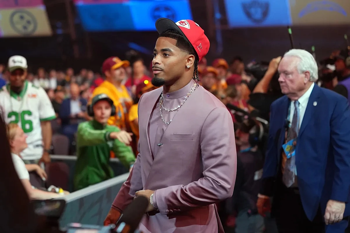 Browns trade pick No. 6 to Chiefs: Full details, picks, impact - Image 1