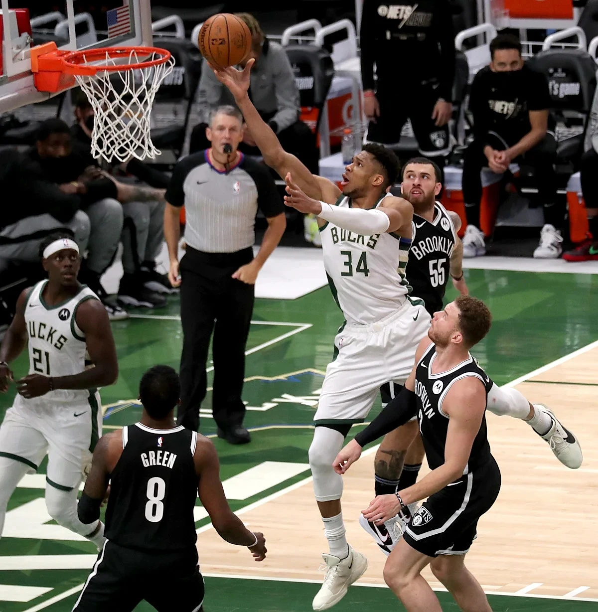 Brooklyn Nets jersey history No. 55 - Mike James (2021)