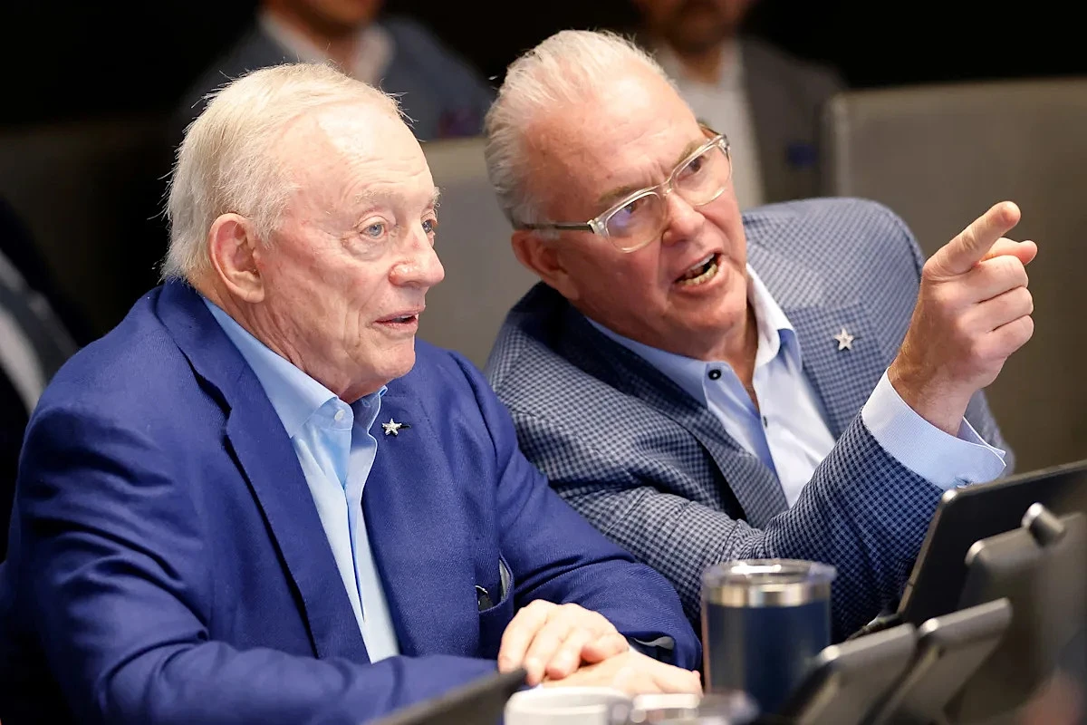 Cowboys draft: Dallas trades up to pick 11 - Image 1