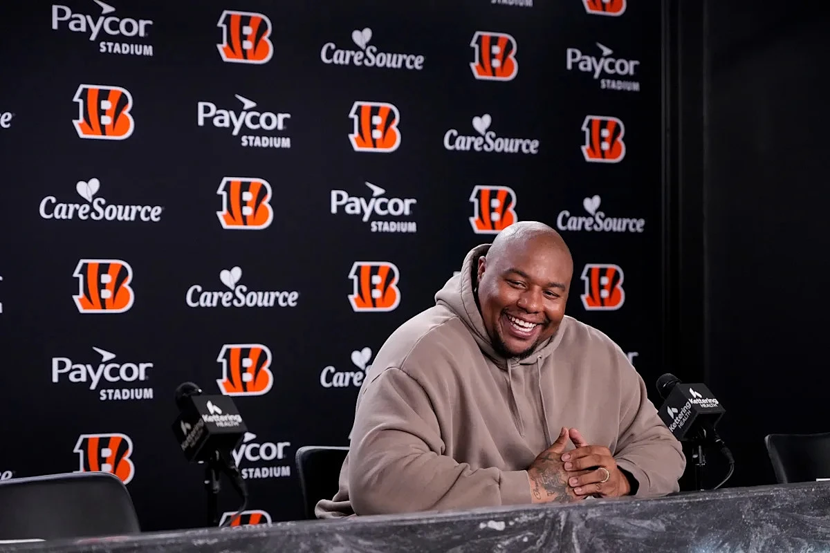 Dexter Lawrence does 'Sexy Dexy' dance at Bengals' NFL draft party