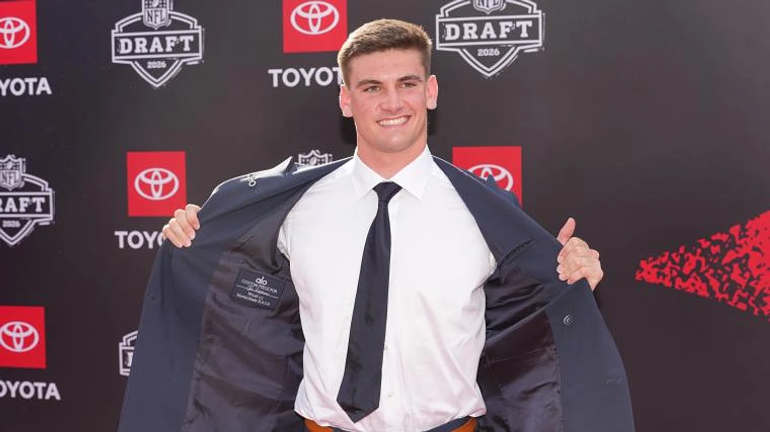Why Rams made stunning Ty Simpson draft pick instead of Makai Lemon at No. 13 overall