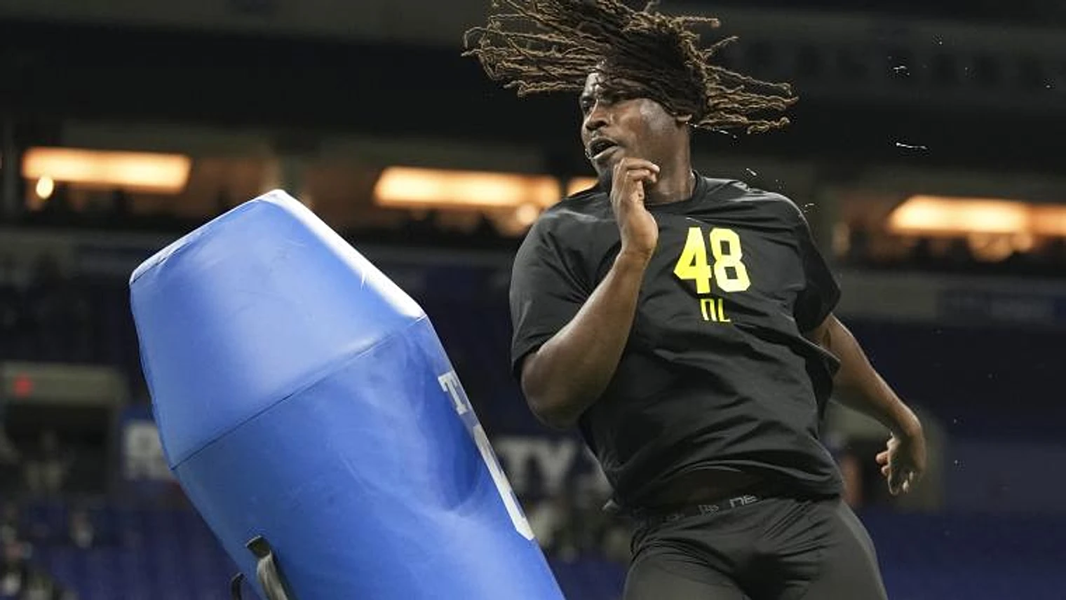 The Malachi Lawrence reason Cowboys were happy to trade down with NFC East rival Eagles - Image 1