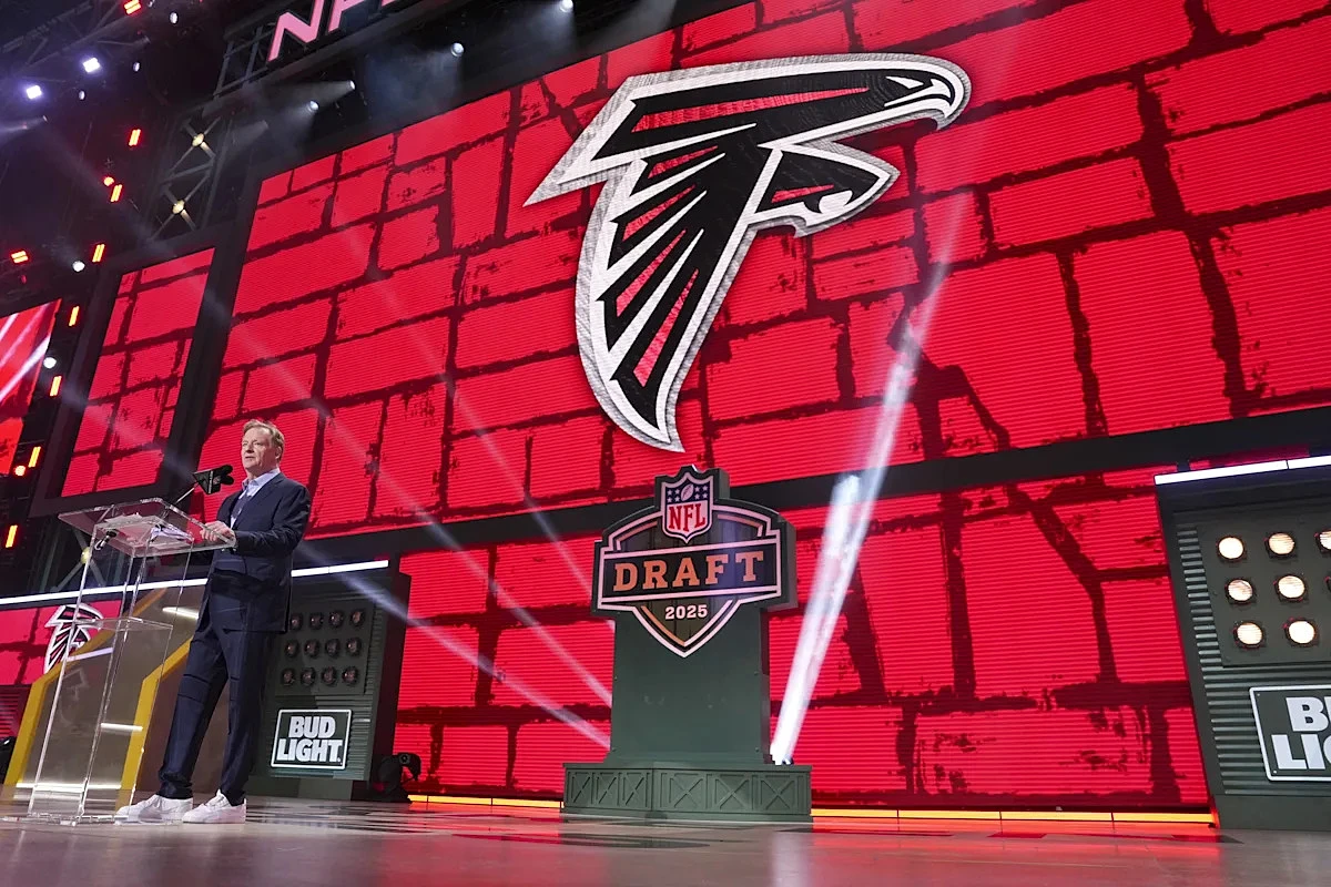 Should the Falcons have traded ito the first round? - Image 1