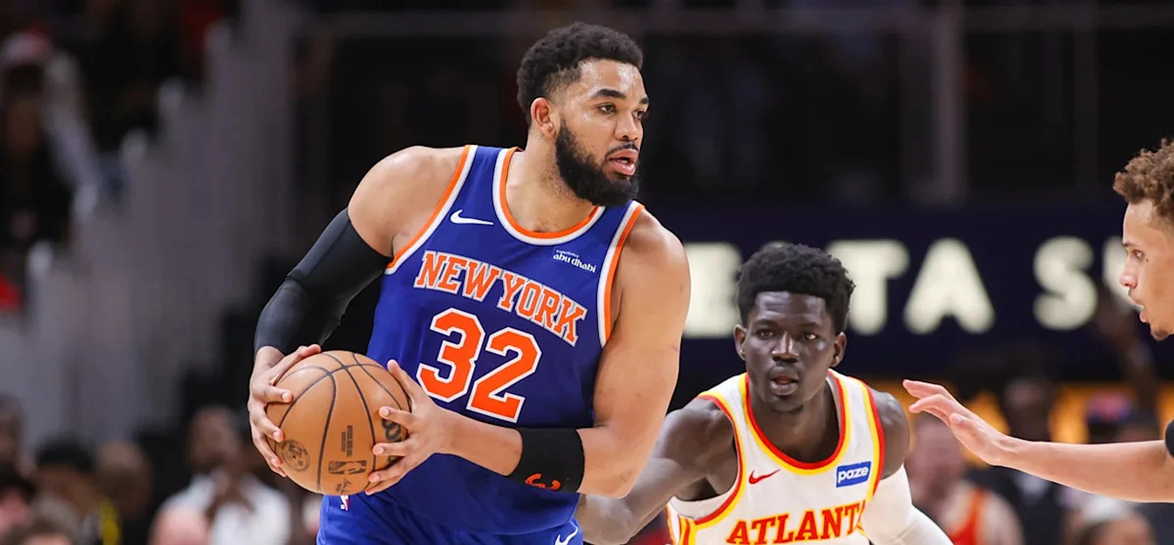 NY Knicks HC’s Frontcourt Gamble Costs Them 109–108 Loss to Hawks - Image 1