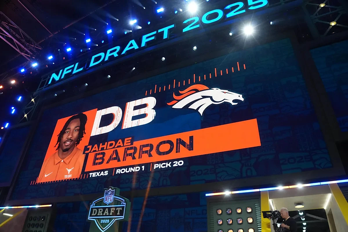 When will the Broncos pick on Day 2 of the NFL draft?