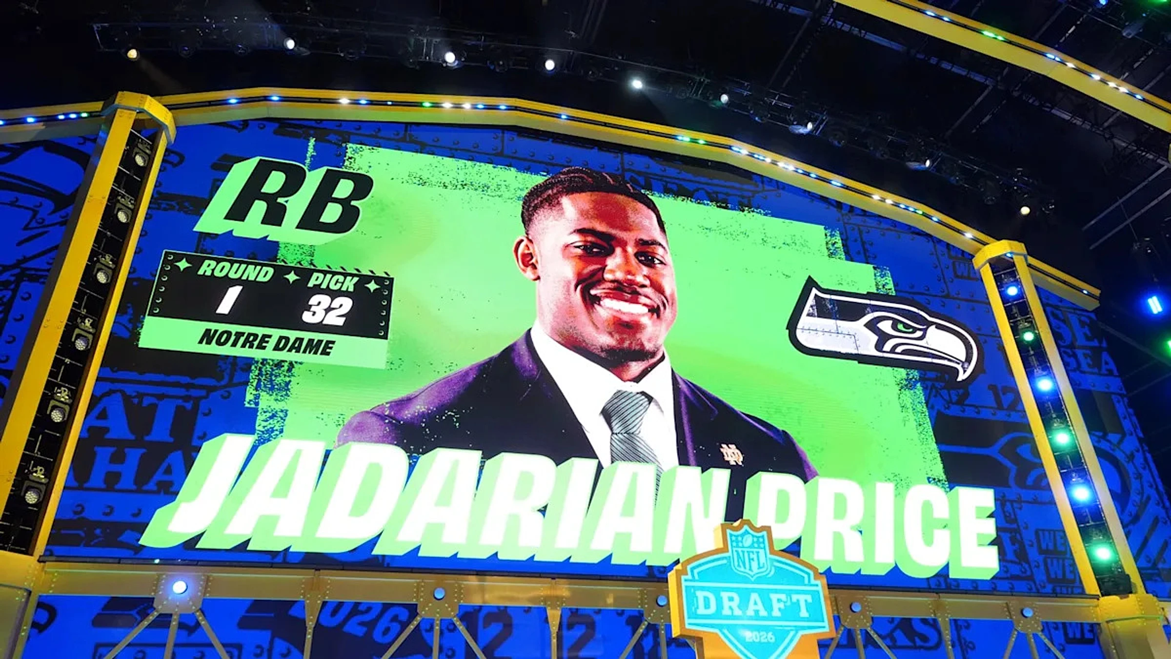 Seahawks GM John Schneider: Trade opportunities fell apart, Jadarian Price stood alone at No. 32 - Image 1