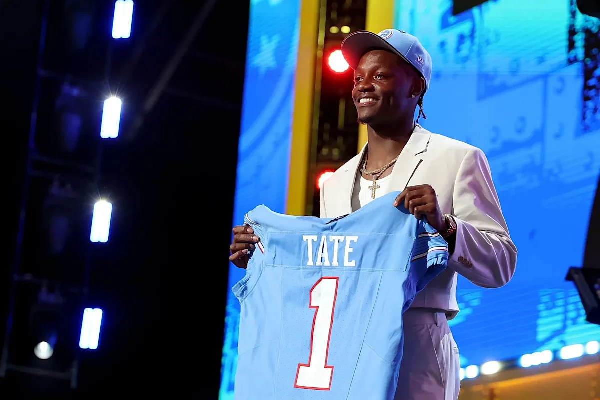 What did Colts rivals do in Round 1 of draft? Texans, Titans trade up - Image 1