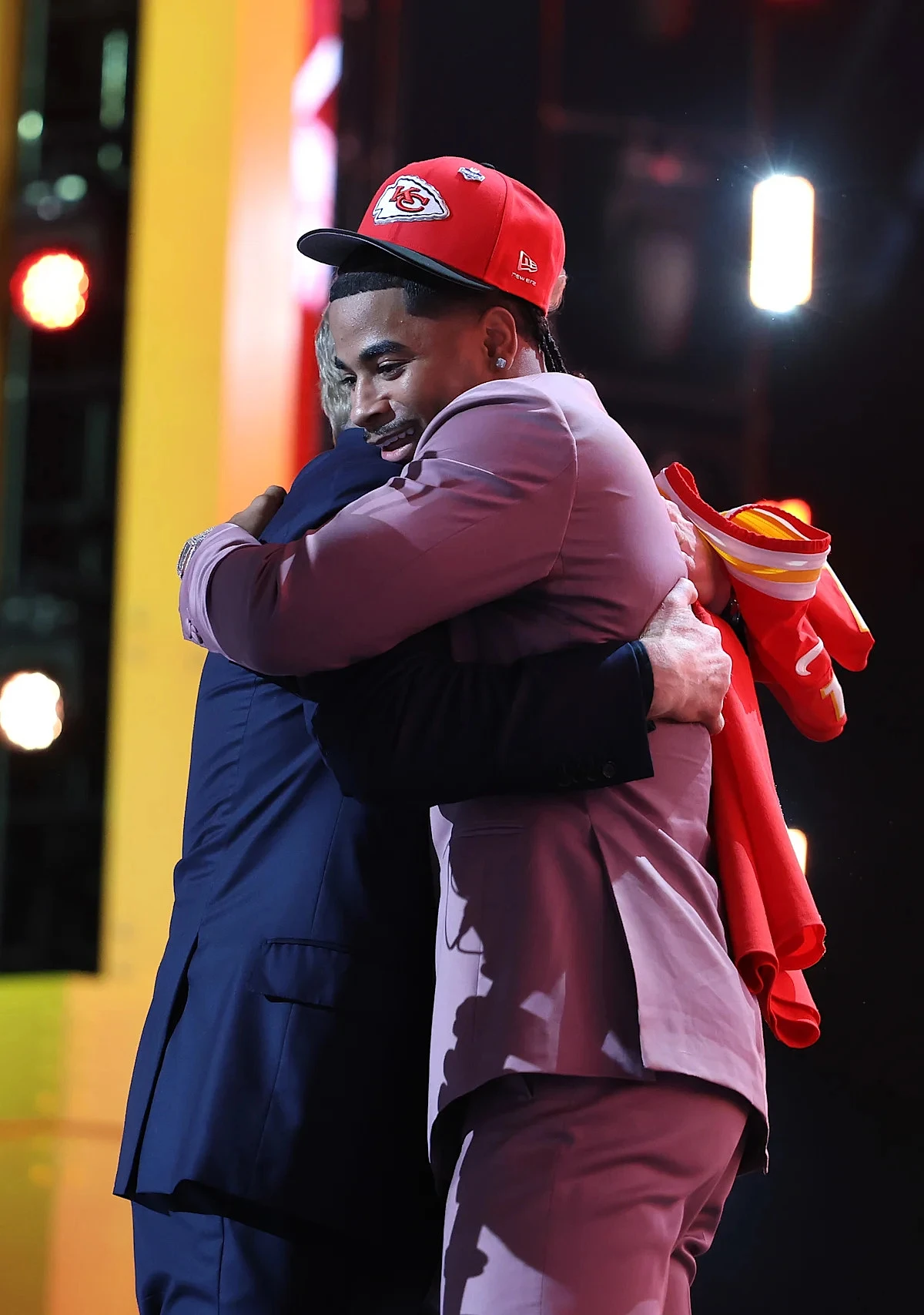 Chiefs Draft Grades roundup: What national media thinks of Round 1