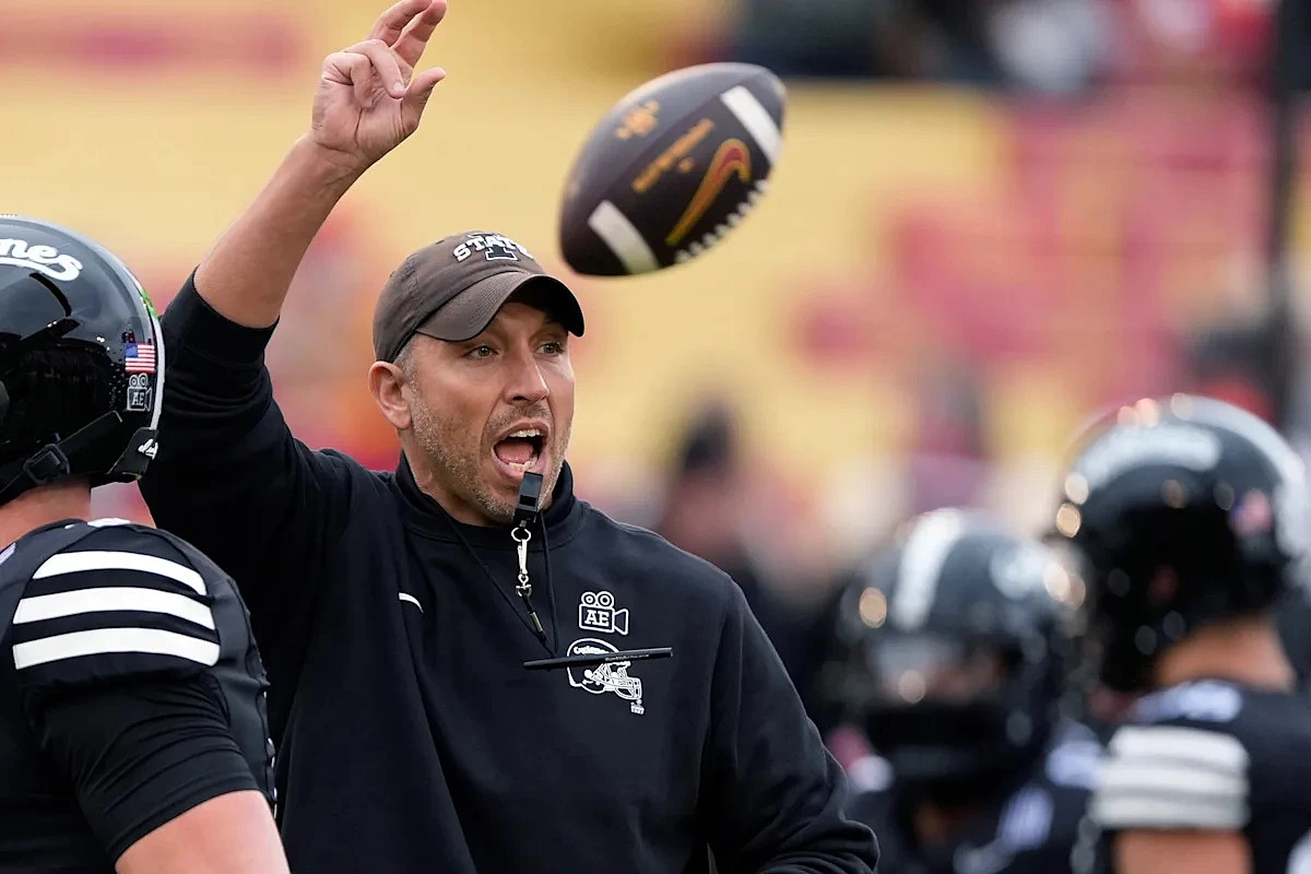 Matt Campbell is taking a patient approach with his rebuilt Penn State staff and roster - Image 1