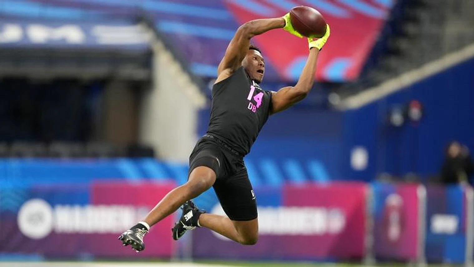 Giants get great value with versatile cornerback Colton Hood in Round 2