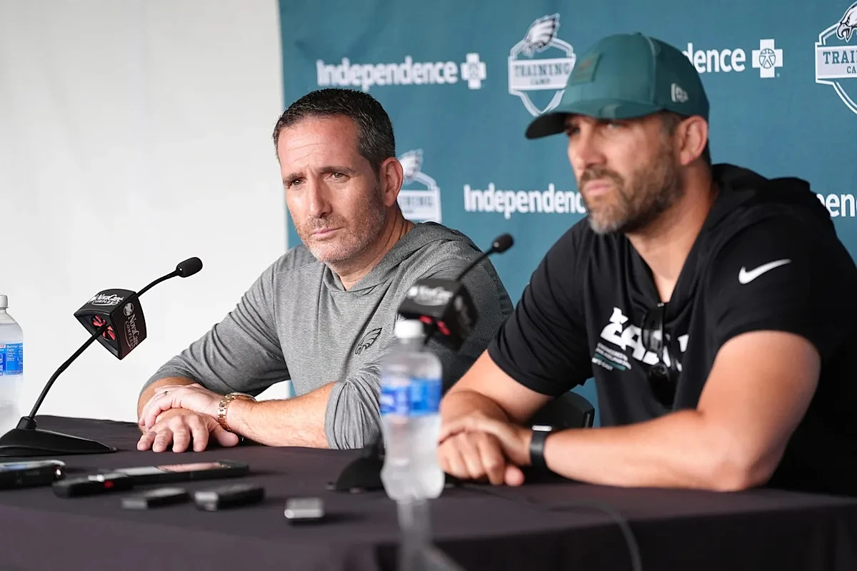 Eagles GM comments on A.J. Brown after drafting receiver in Round 1