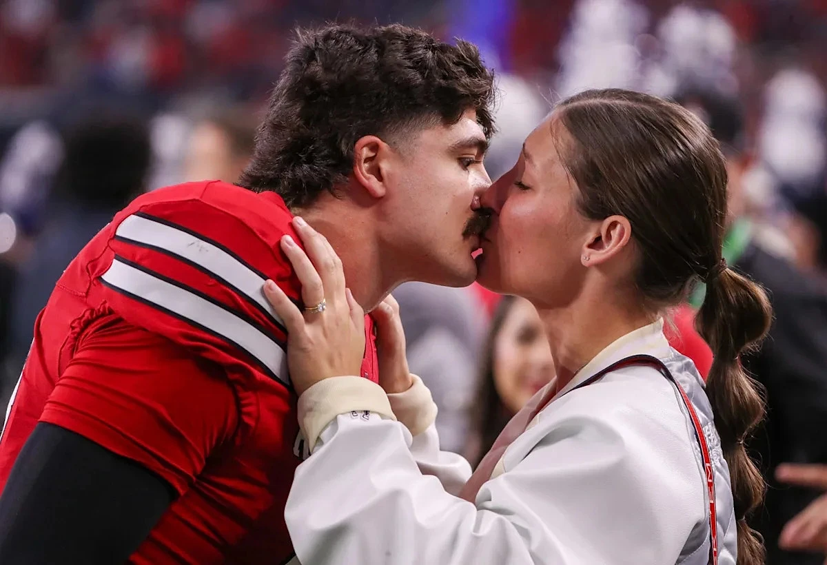 Dolphins draft pick Jacob Rodriguez's wife is a Black Hawk pilot