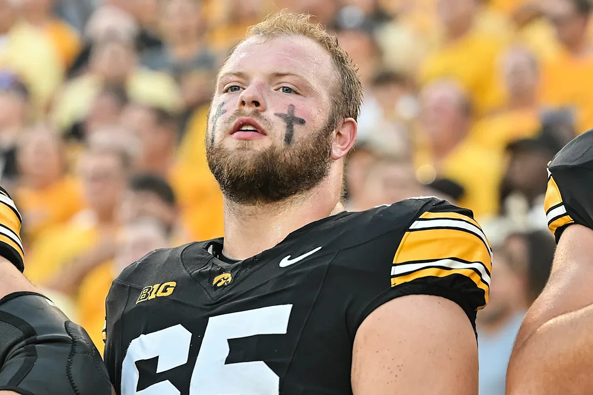 NFL world reacts to Bears picking Logan Jones in 2026 NFL Draft