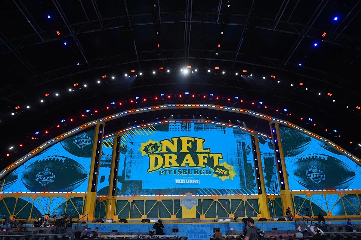 Titans remaining 2026 NFL Draft picks after trading into second round - Image 1