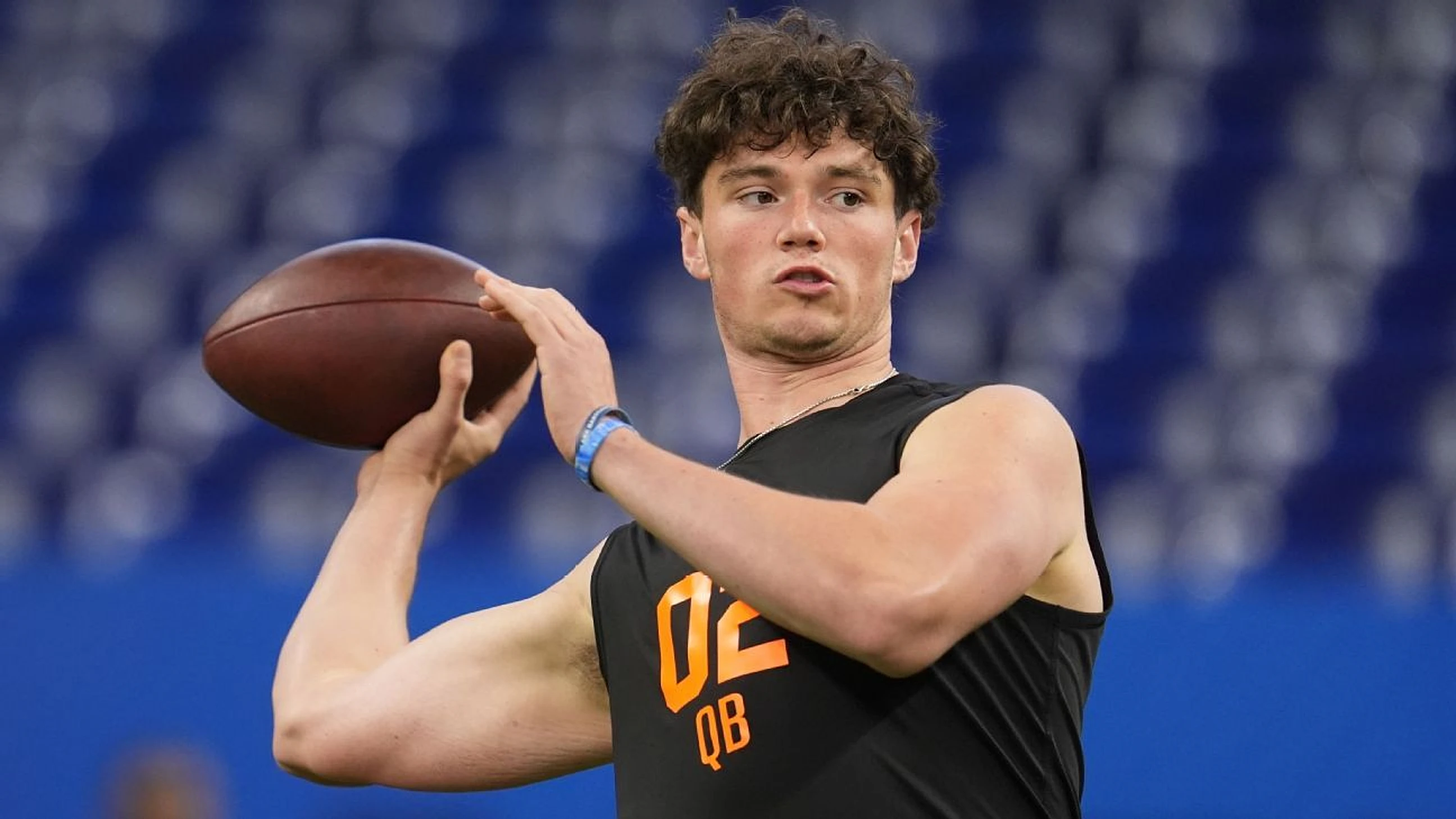 Still waiting on Rodgers, Steelers draft QB Allar