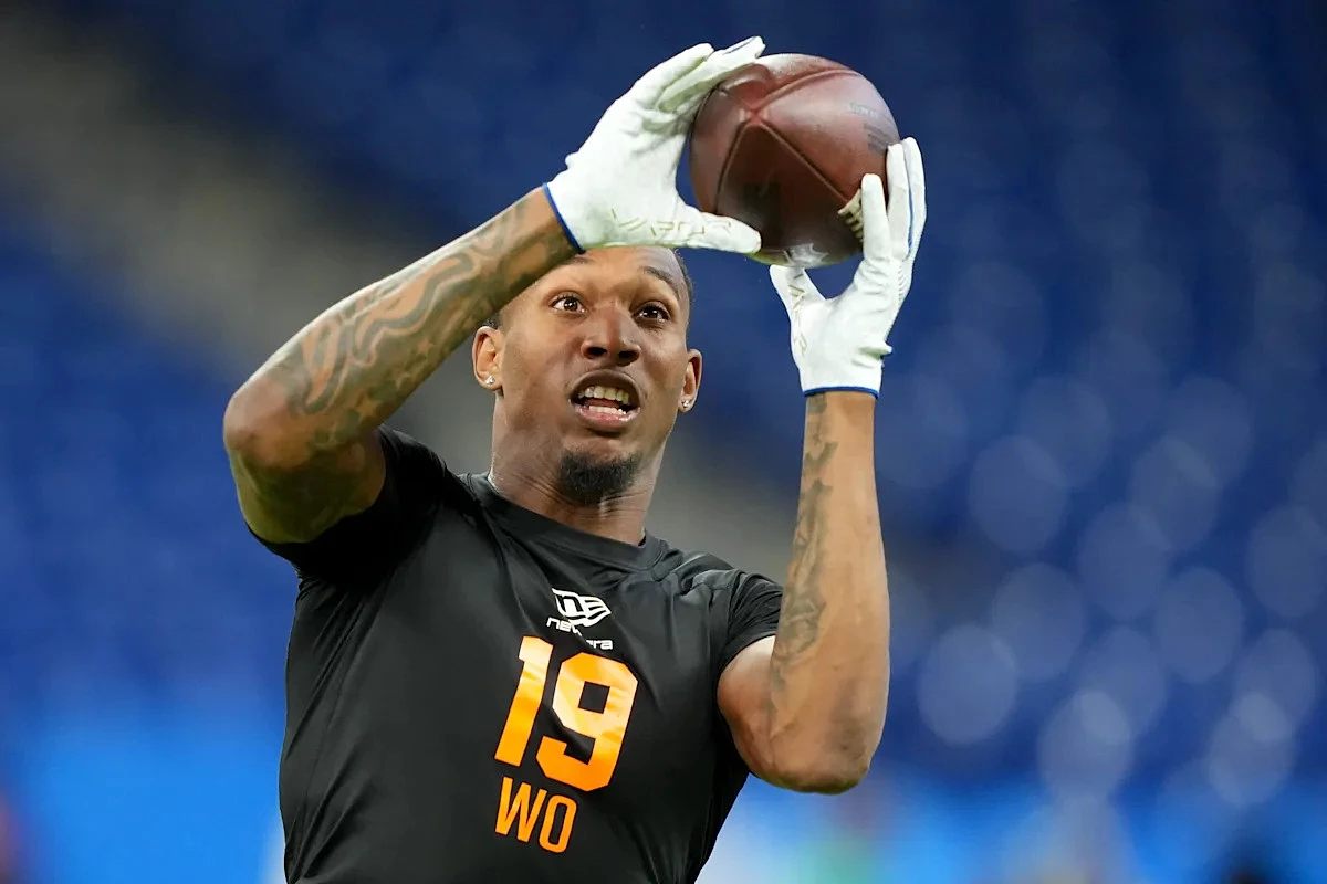 Grading the Miami Dolphins pick of Caleb Douglas in the 2026 NFL draft