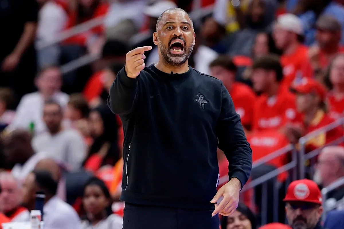A 6-point lead, 30 seconds left, and a Rockets unraveling that flipped Game 3 - Image 1
