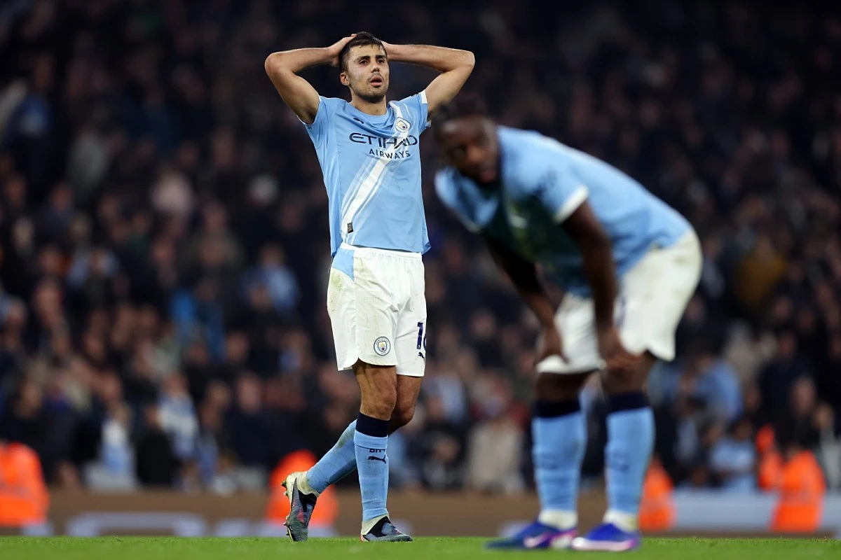 Manchester City will take no risks with the fitness of their midfield general