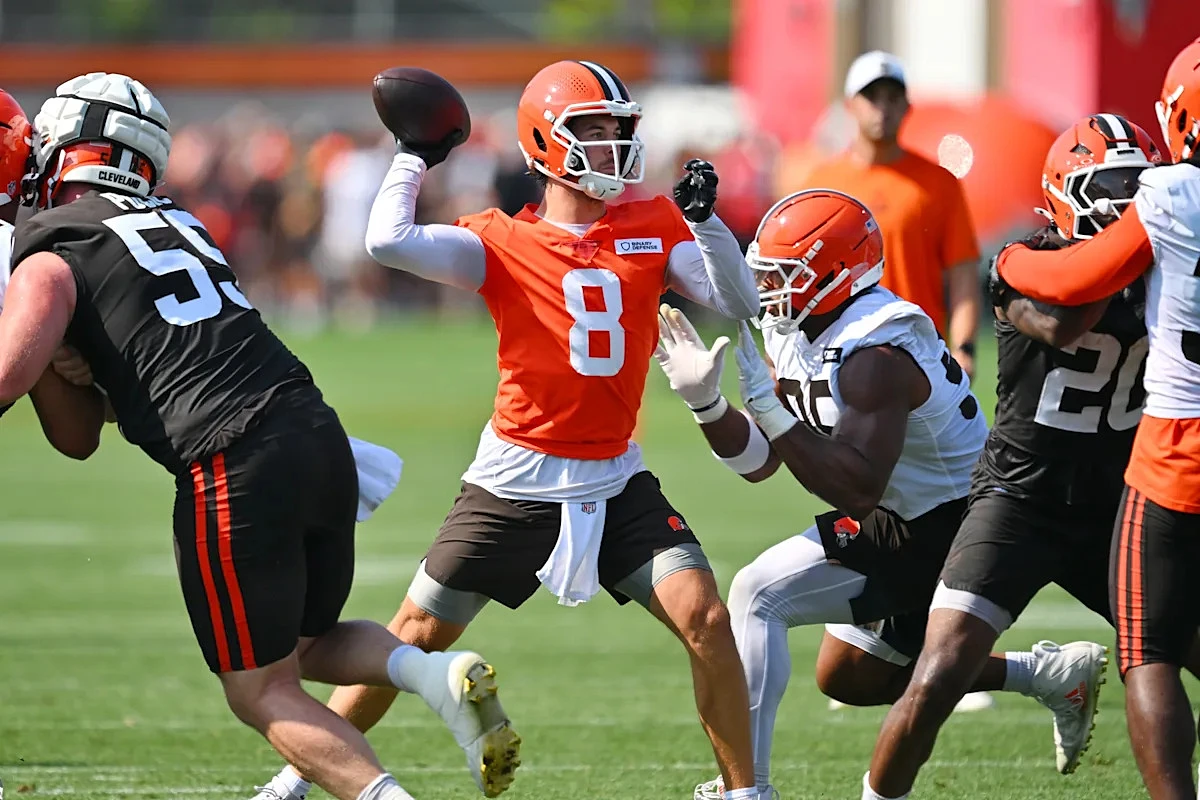 The Kenny Pickett trade is finalized