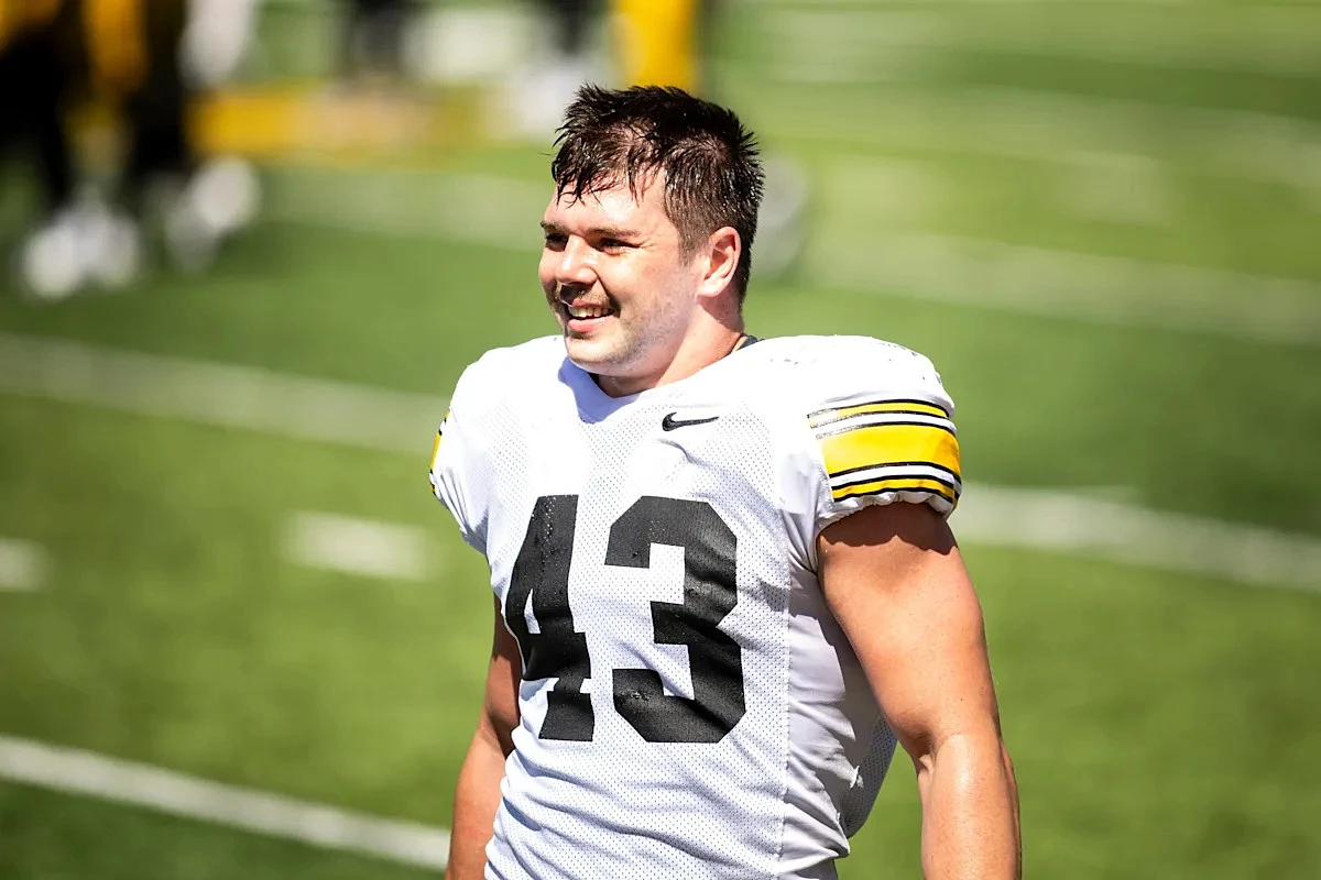 What Cardinals fans can expect from NFL draft pick Karson Sharar, an insider perspective