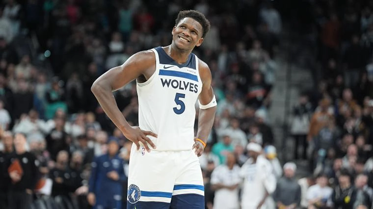 What happened to Anthony Edwards? Latest knee injury update on Timberwolves star
