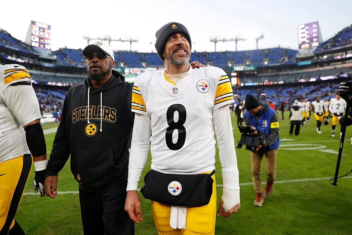 Mike Tomlin makes bold prediction on Aaron Rodgers' 2026 plans - Image 1