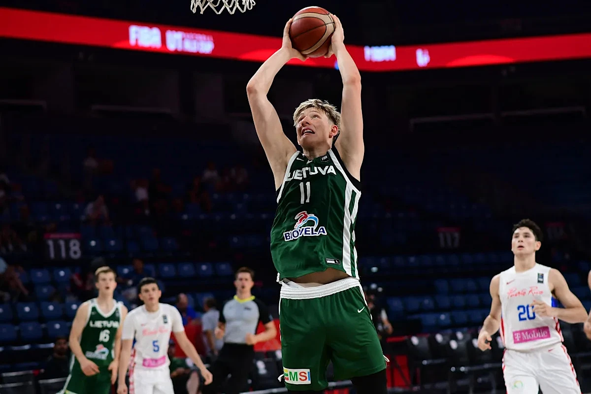 Florida adds frontcourt talent with Arturas Butajevas' commitment