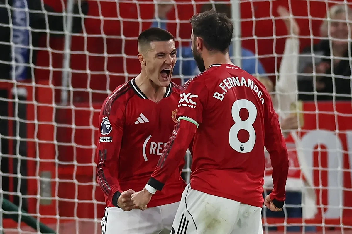 Bruno Fernandes equals feat from Man Utd's PL heyday 💫