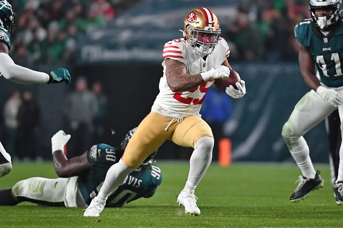 Former 49ers leading rusher released by New England Patriots