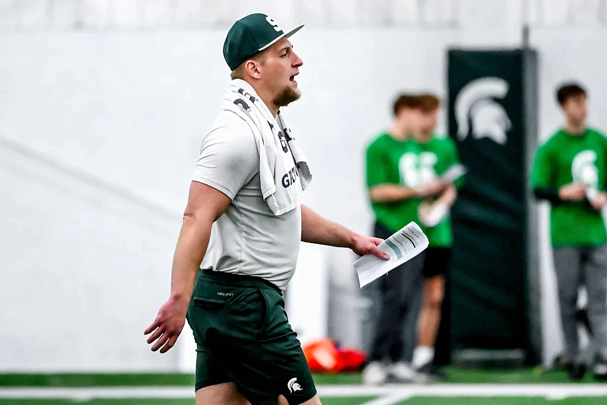 MSU football locks in official visit with 3-star Illinois LB prospect
