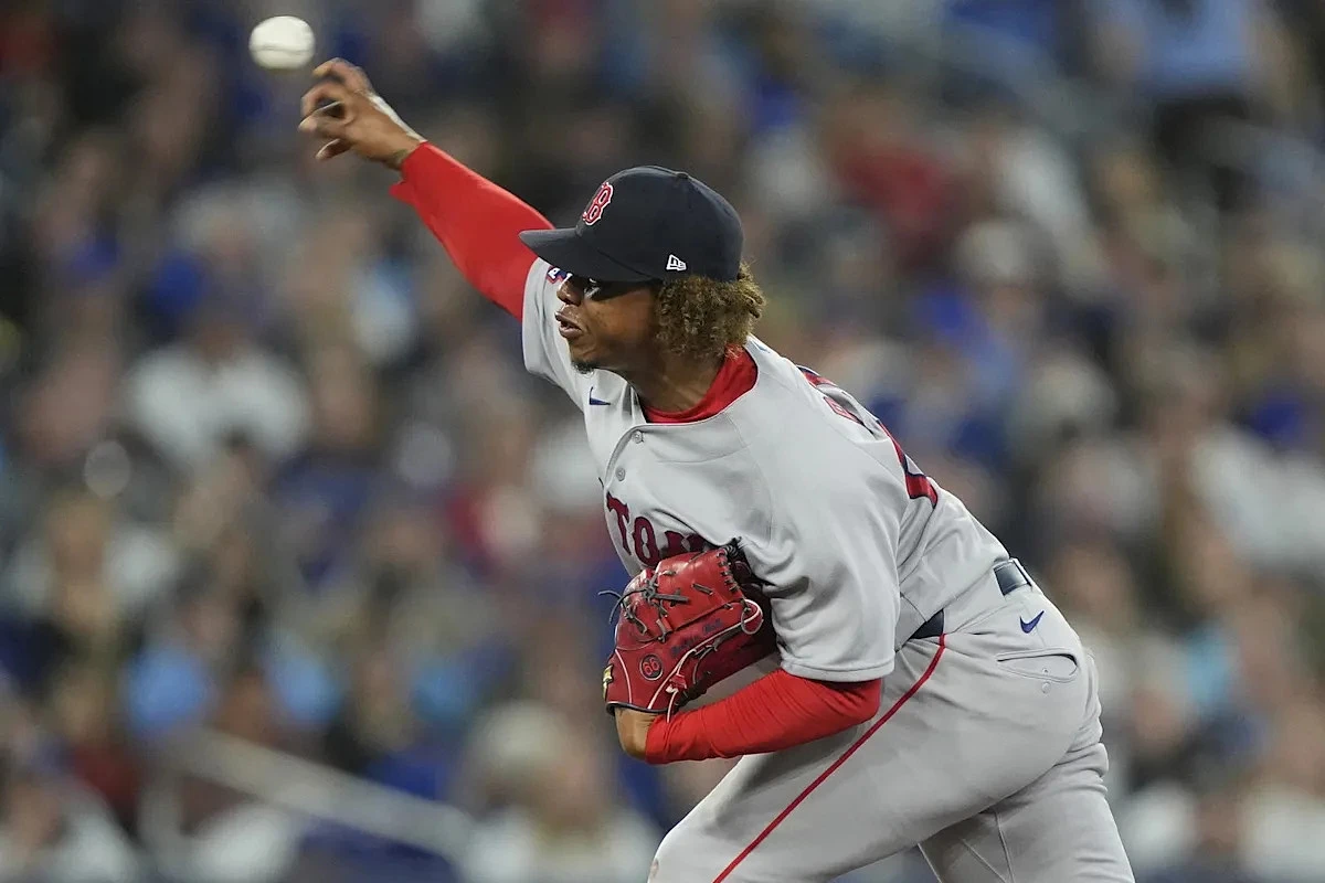 Boston Red Sox Starter Continues to Struggle in Loss to Blue Jays - Image 1