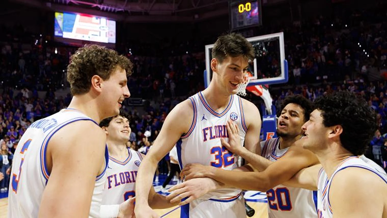 Florida's 7-foot-9 Olivier Rioux picks his transfer destination