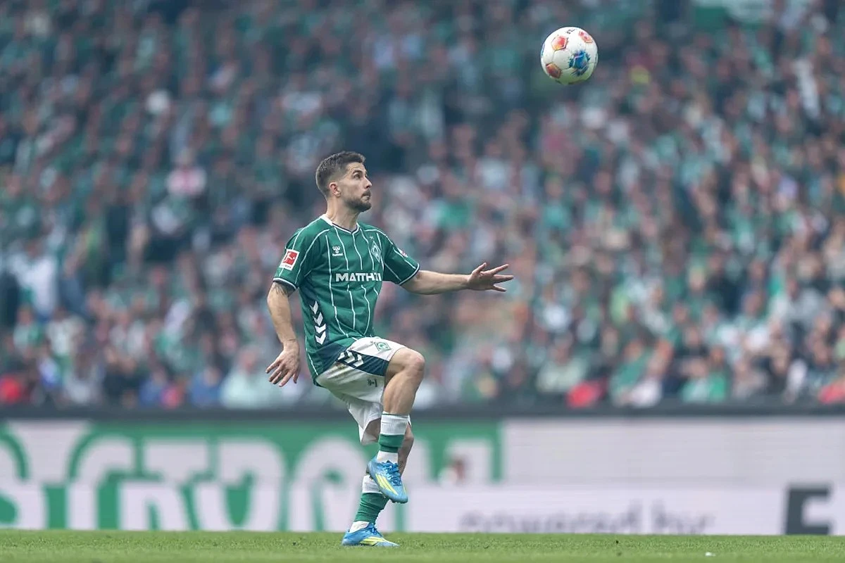 Romano Schmidt understands Werder Bremen fans booing