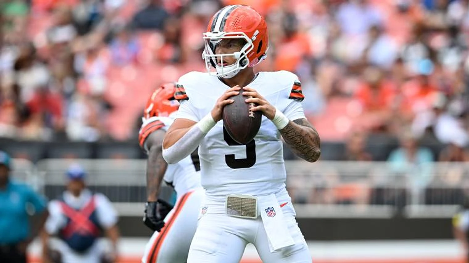 Browns get bleak trade value for Dillon Gabriel amid crowded QB room