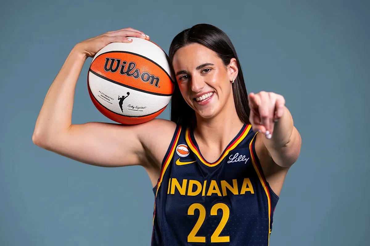 Caitlin Clark, Indiana Fever enter WNBA season with championship hopes