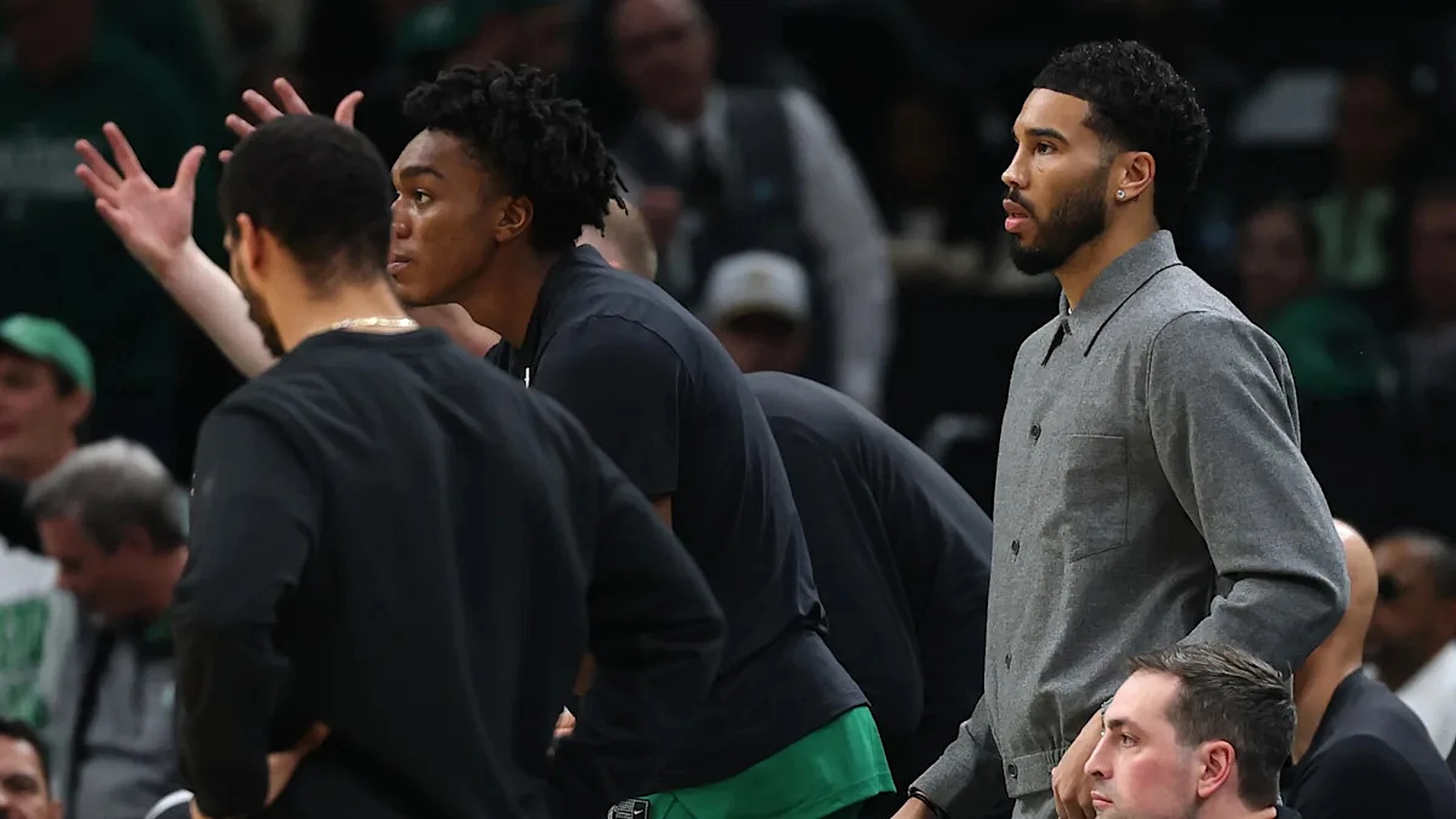 Jason Tatum's sudden knee injury highlights the issue of inside information