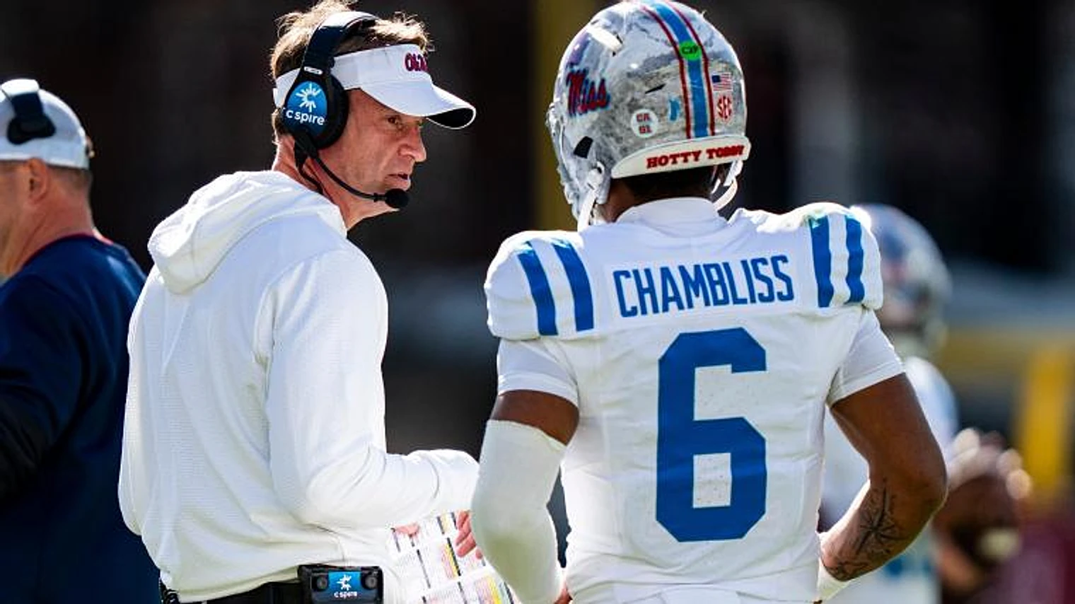 Trinidad Chambliss breaks silence on Lane Kiffin’s Ole Miss Rebels football departure